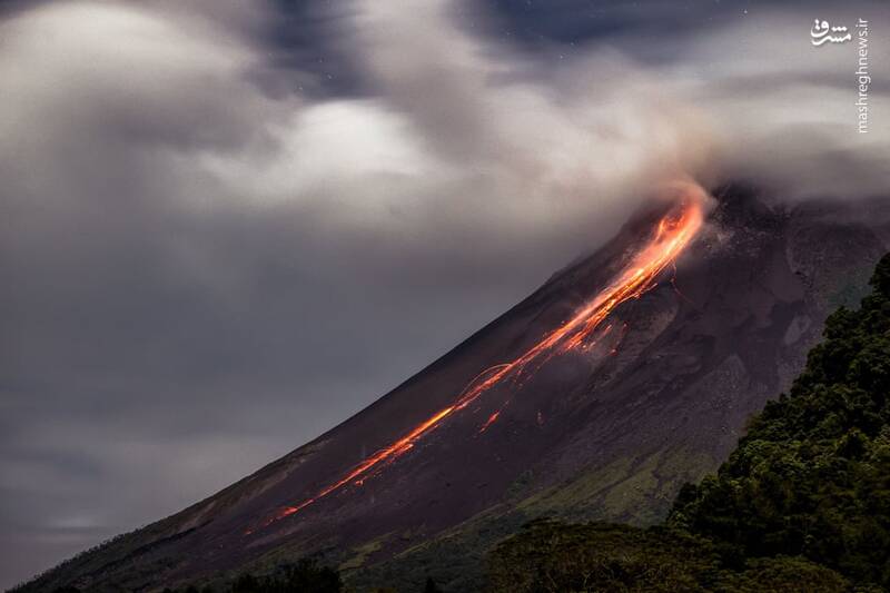 عکس/ فوران آتشفشان در اندونزی
