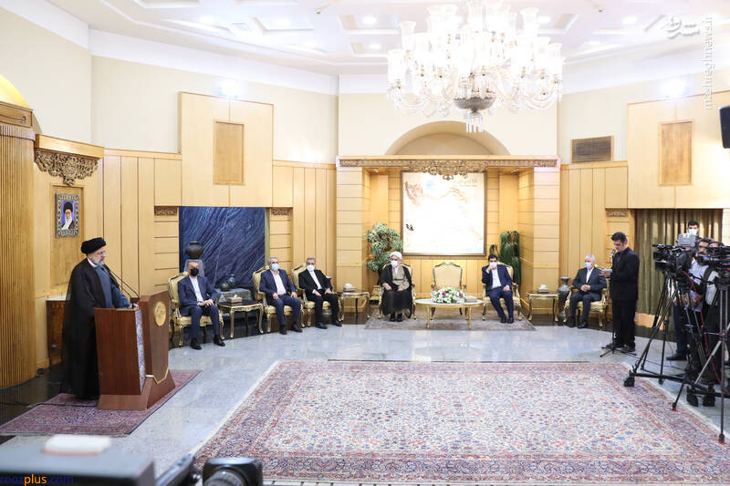 سفر رئیس‌جمهور به عمان/ عکس