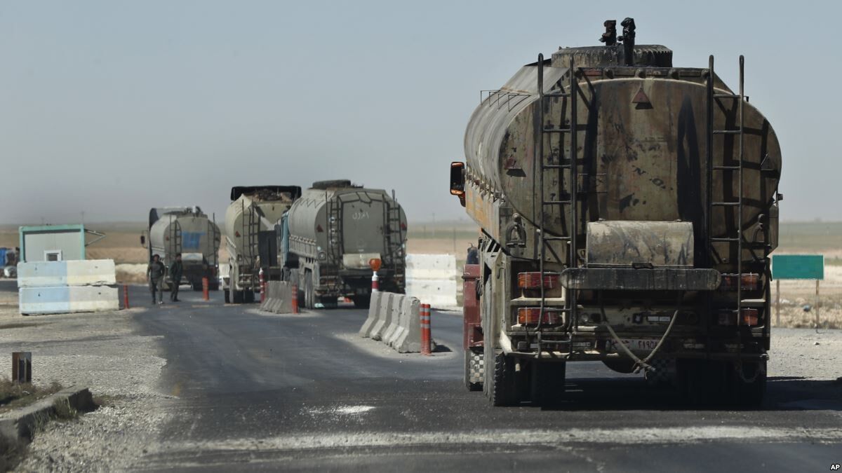 ادامه سرقت نفت سوریه/ اشغالگران آمریکایی ۴۵ تانکر را به پایگاههای خود در عراق بردند