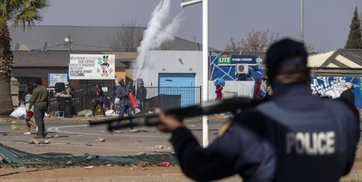 18 کشته و بیش از 15 زحمی در دو تیراندازی جمعی در آفریقای جنوبی