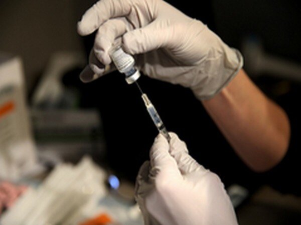 سیزده پرسش رایج درباره دوز چهارم واکسن کرونا