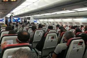 علت ورود دود به داخل کابین پرواز تهران-تبریز، نقص فنی نبود