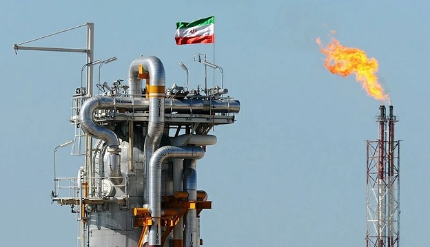 اشتیاق کشورهای جهان برای خرید نفت از ایران/ اویل پرایس: چین، روسیه، ترکیه، ونزوئلا و افغانستان بسیار مشتاق خرید نفت ایران هستند