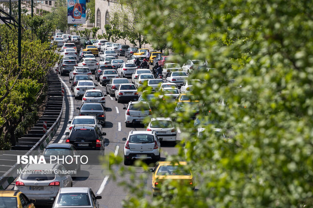 اعلام وضعیت ترافیکی عصرگاهی تهران/ترافیک پرحجم در ۹ بزرگراه