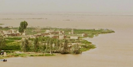 سیل در نیمروز افغانستان 5 روستا را به زیر آب برد