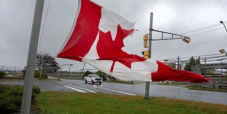 وزش توفان فیونا در کانادا؛ قطع برق هزاران خانه و لغو سفر «ترودو» به ژاپن