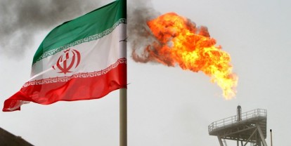 آمریکا ۱۰ شرکت را در ارتباط با فروش نفت ایران تحریم کرد/ تحریم در حین مذاکراه/ واقعیت‌های جدید تحریمی/ جان‌زدایی ترامپ از تحریم‌ها