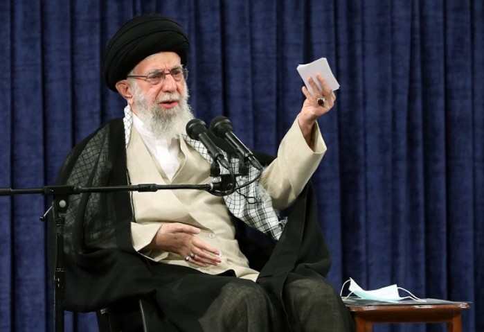 ببینید/بیانات رهبر انقلاب در دیدار با مردم اصفهان