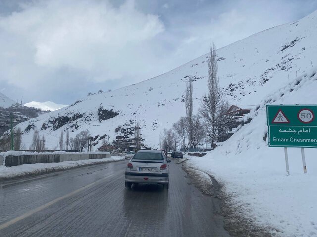 برف، باران و مه‌ در جاده‌های ۹ استان کشور/ اسامی محورهای مسدود