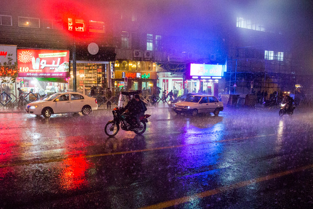 باد، باران و کاهش نسبی دما در تهران