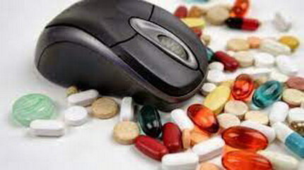 پلتفرم‌های فروش آنلاین دارو مجوز ندارند/ دارو را فقط از داروخانه‌ها تهیه کنید