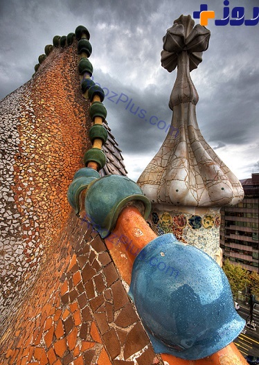 ساختمان جالبی به شکل اژدها در بارسلونا +تصاویر