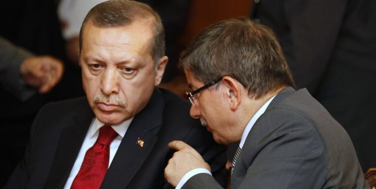 حمله لفظی شدید داوود اوغلو به اردوغان: ادب داشته باش