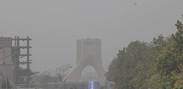هشدار هواشناسی نسبت به آلودگی هوا در تهران/احتمال شرایط ناسالم برای تمام گروه‌ها